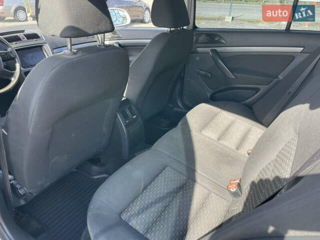 Шкода Октавия 2011 в Хусте на Automoto.ua Белый Шкода Октавия, объемом двигателя 1.6 л и пробегом 327 тыс. км за 7550 $, фото 9 на Automoto.ua