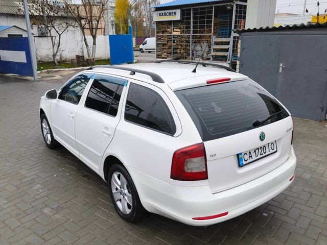 Білий Шкода Октавія, об'ємом двигуна 1.6 л та пробігом 330 тис. км за 6700 $, фото 2 на Automoto.ua