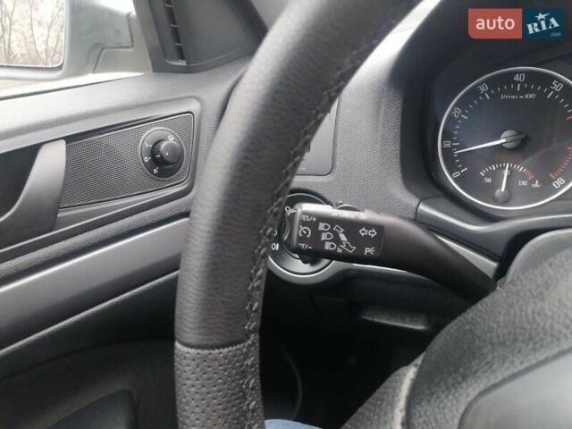 Белый Шкода Октавия, объемом двигателя 1.39 л и пробегом 205 тыс. км за 6899 $, фото 17 на Automoto.ua