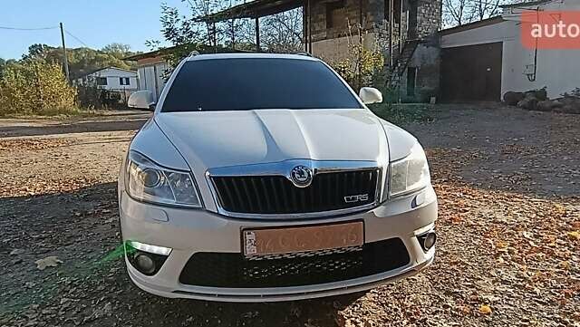 Білий Шкода Октавія, об'ємом двигуна 2.01 л та пробігом 295 тис. км за 9300 $, фото 27 на Automoto.ua