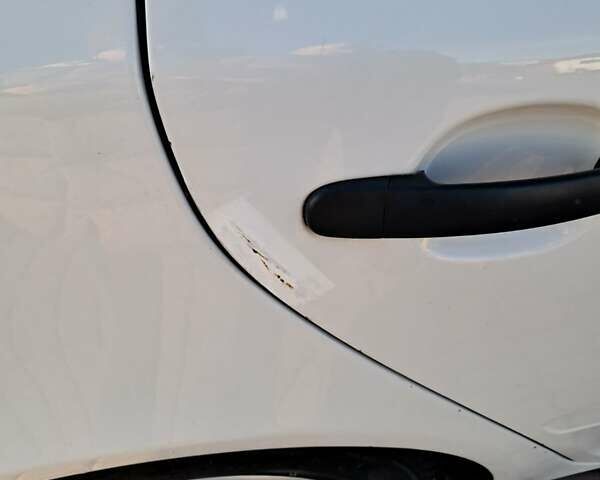 Белый Шкода Октавия, объемом двигателя 1.2 л и пробегом 154 тыс. км за 6500 $, фото 7 на Automoto.ua