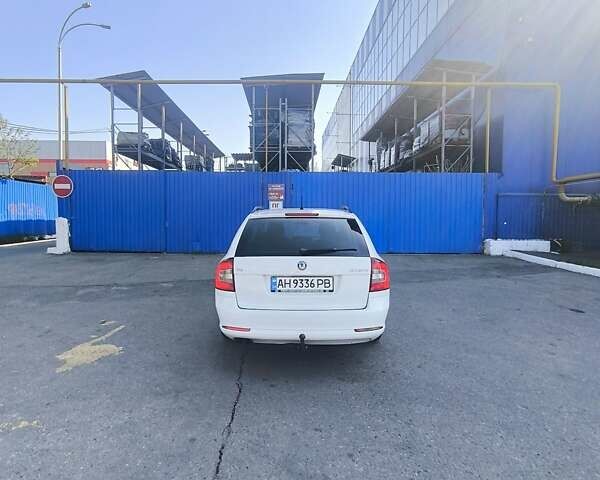 Білий Шкода Октавія, об'ємом двигуна 1.39 л та пробігом 250 тис. км за 7500 $, фото 9 на Automoto.ua