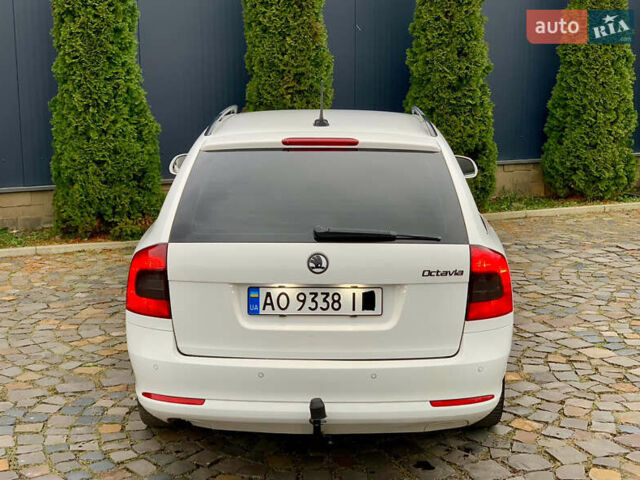 Белый Шкода Октавия, объемом двигателя 1.6 л и пробегом 271 тыс. км за 7950 $, фото 17 на Automoto.ua