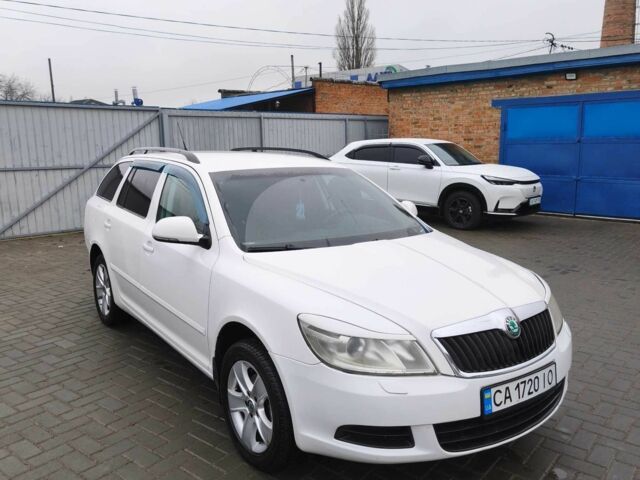 Білий Шкода Октавія, об'ємом двигуна 1.6 л та пробігом 330 тис. км за 6700 $, фото 7 на Automoto.ua