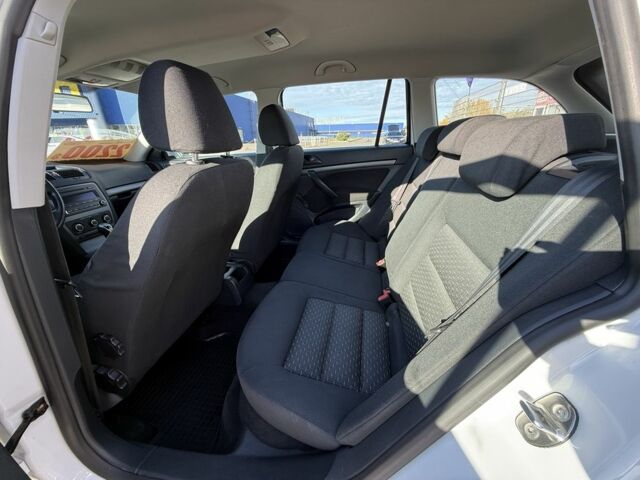 Белый Шкода Октавия, объемом двигателя 1.4 л и пробегом 225 тыс. км за 7900 $, фото 12 на Automoto.ua