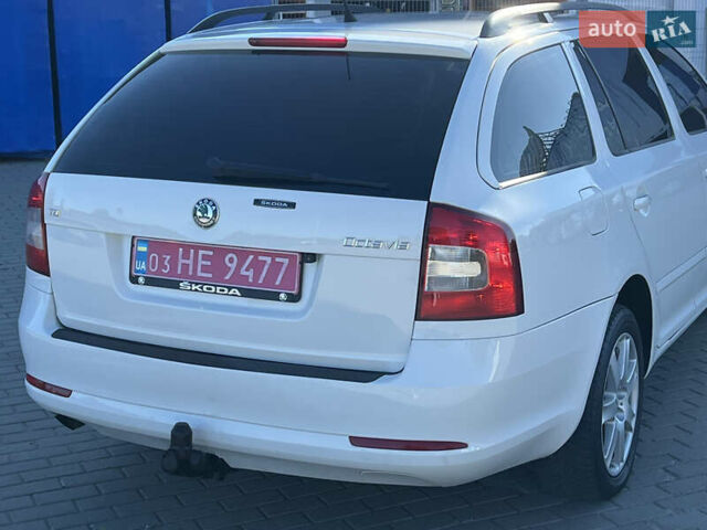 Белый Шкода Октавия, объемом двигателя 1.6 л и пробегом 261 тыс. км за 7150 $, фото 22 на Automoto.ua