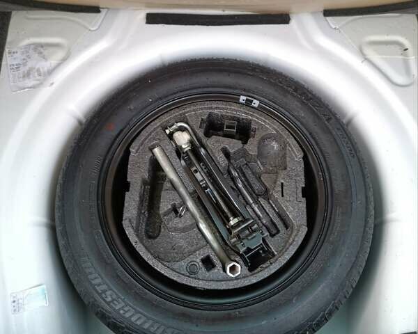 Белый Шкода Октавия, объемом двигателя 1.8 л и пробегом 173 тыс. км за 8950 $, фото 21 на Automoto.ua