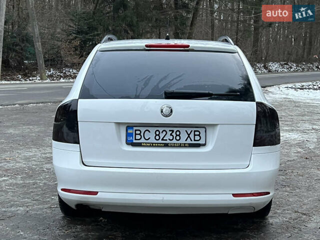 Белый Шкода Октавия, объемом двигателя 1.6 л и пробегом 299 тыс. км за 6999 $, фото 25 на Automoto.ua