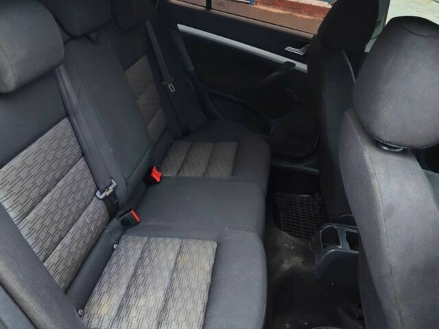 Білий Шкода Октавія, об'ємом двигуна 1.6 л та пробігом 330 тис. км за 6700 $, фото 16 на Automoto.ua