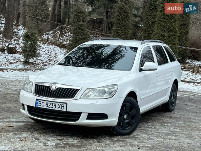 Белый Шкода Октавия, объемом двигателя 1.6 л и пробегом 299 тыс. км за 6999 $, фото 17 на Automoto.ua