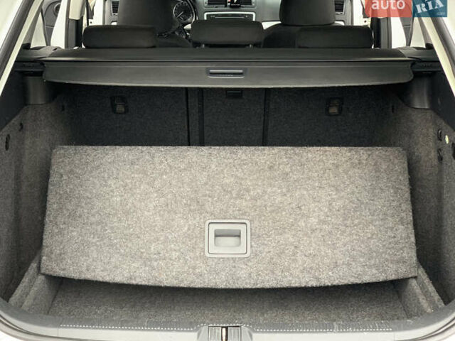 Белый Шкода Октавия, объемом двигателя 1.6 л и пробегом 271 тыс. км за 7950 $, фото 47 на Automoto.ua