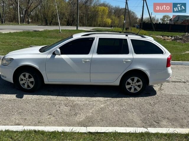 Белый Шкода Октавия, объемом двигателя 1.97 л и пробегом 325 тыс. км за 8200 $, фото 5 на Automoto.ua