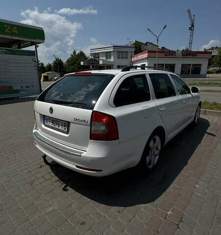 Белый Шкода Октавия, объемом двигателя 1.97 л и пробегом 265 тыс. км за 8300 $, фото 36 на Automoto.ua