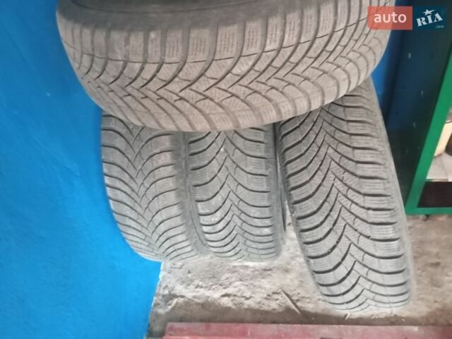 Белый Шкода Октавия, объемом двигателя 1.6 л и пробегом 222 тыс. км за 10000 $, фото 25 на Automoto.ua