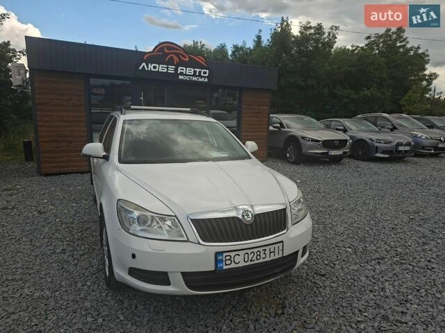 Белый Шкода Октавия, объемом двигателя 1.6 л и пробегом 296 тыс. км за 6500 $, фото 1 на Automoto.ua