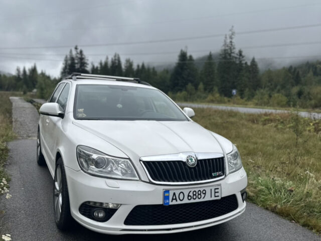 Білий Шкода Октавія, об'ємом двигуна 1.98 л та пробігом 253 тис. км за 10900 $, фото 42 на Automoto.ua