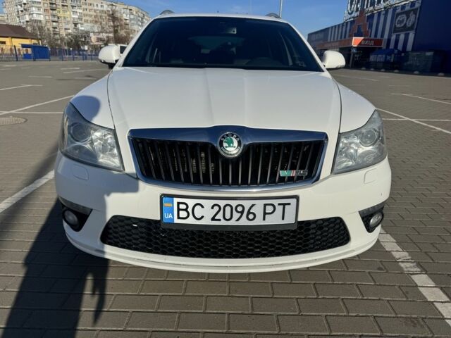Белый Шкода Октавия, объемом двигателя 2 л и пробегом 288 тыс. км за 10200 $, фото 2 на Automoto.ua