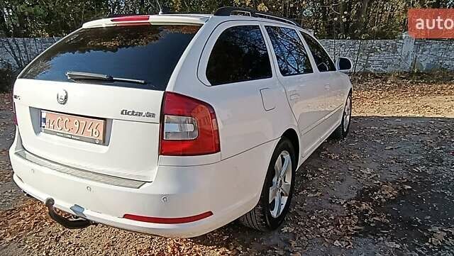 Білий Шкода Октавія, об'ємом двигуна 2.01 л та пробігом 295 тис. км за 9300 $, фото 25 на Automoto.ua