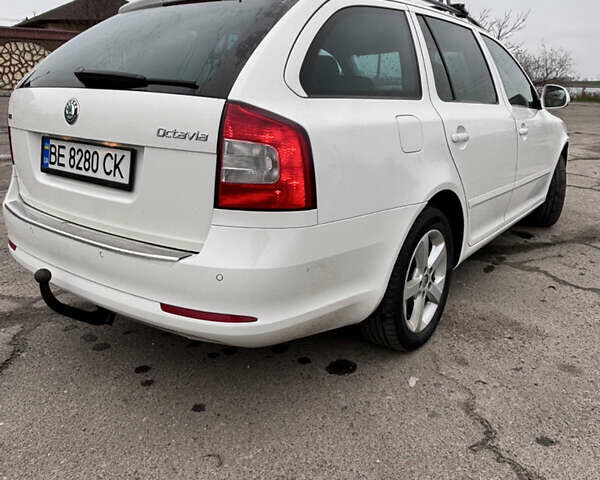 Білий Шкода Октавія, об'ємом двигуна 1.97 л та пробігом 316 тис. км за 8200 $, фото 10 на Automoto.ua