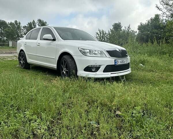 Білий Шкода Октавія, об'ємом двигуна 1.9 л та пробігом 260 тис. км за 9000 $, фото 3 на Automoto.ua