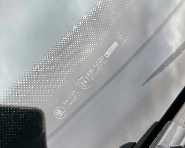 Белый Шкода Октавия, объемом двигателя 1.97 л и пробегом 346 тыс. км за 9399 $, фото 25 на Automoto.ua