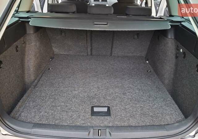 Білий Шкода Октавія, об'ємом двигуна 1.39 л та пробігом 197 тис. км за 7650 $, фото 33 на Automoto.ua