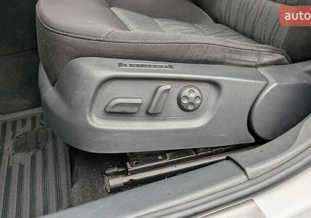 Белый Шкода Октавия, объемом двигателя 1.97 л и пробегом 275 тыс. км за 10200 $, фото 24 на Automoto.ua