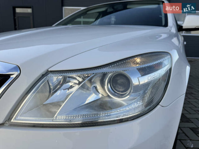 Белый Шкода Октавия, объемом двигателя 1.97 л и пробегом 256 тыс. км за 8550 $, фото 16 на Automoto.ua