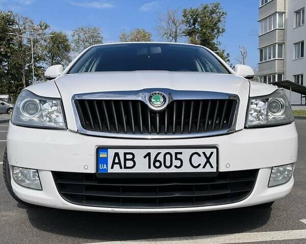 Білий Шкода Октавія, об'ємом двигуна 1.6 л та пробігом 223 тис. км за 7500 $, фото 52 на Automoto.ua