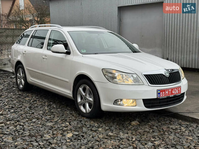 Белый Шкода Октавия, объемом двигателя 1.4 л и пробегом 231 тыс. км за 7000 $, фото 7 на Automoto.ua