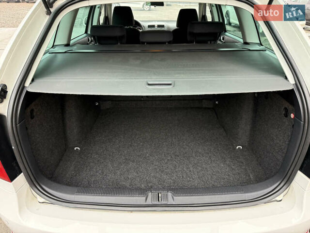 Белый Шкода Октавия, объемом двигателя 1.4 л и пробегом 231 тыс. км за 7000 $, фото 30 на Automoto.ua