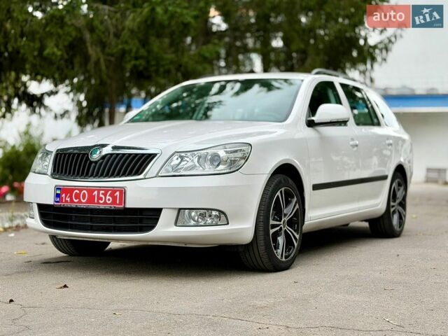Белый Шкода Октавия, объемом двигателя 1.6 л и пробегом 196 тыс. км за 8999 $, фото 11 на Automoto.ua
