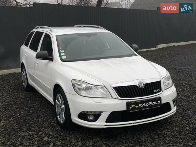 Белый Шкода Октавия, объемом двигателя 1.97 л и пробегом 369 тыс. км за 10999 $, фото 33 на Automoto.ua