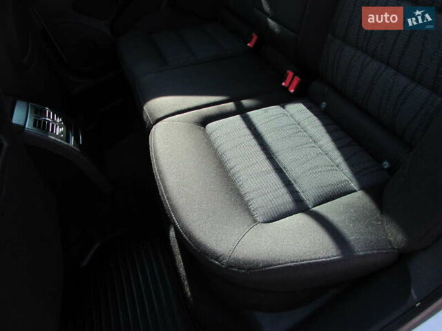 Білий Шкода Октавія, об'ємом двигуна 1.39 л та пробігом 204 тис. км за 8500 $, фото 11 на Automoto.ua