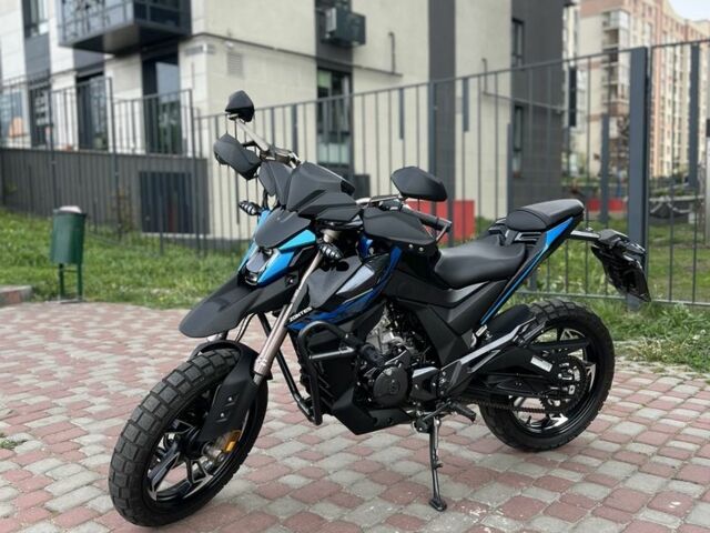 Белый Шкода Октавия, объемом двигателя 1.6 л и пробегом 1 тыс. км за 2300 $, фото 1 на Automoto.ua