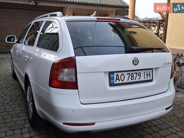 Білий Шкода Октавія, об'ємом двигуна 1.39 л та пробігом 197 тис. км за 7650 $, фото 15 на Automoto.ua