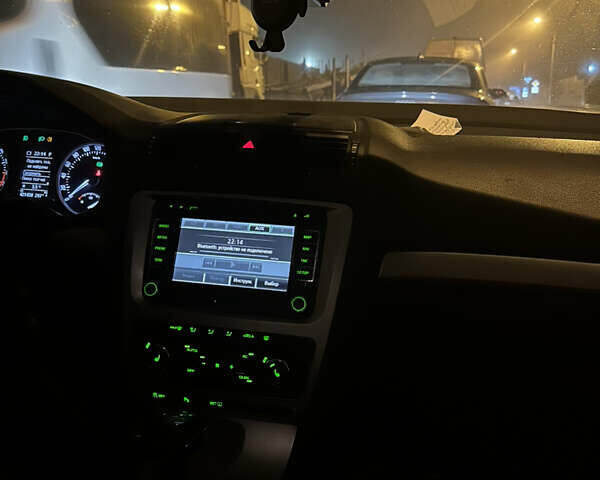 Белый Шкода Октавия, объемом двигателя 1.99 л и пробегом 413 тыс. км за 9250 $, фото 13 на Automoto.ua