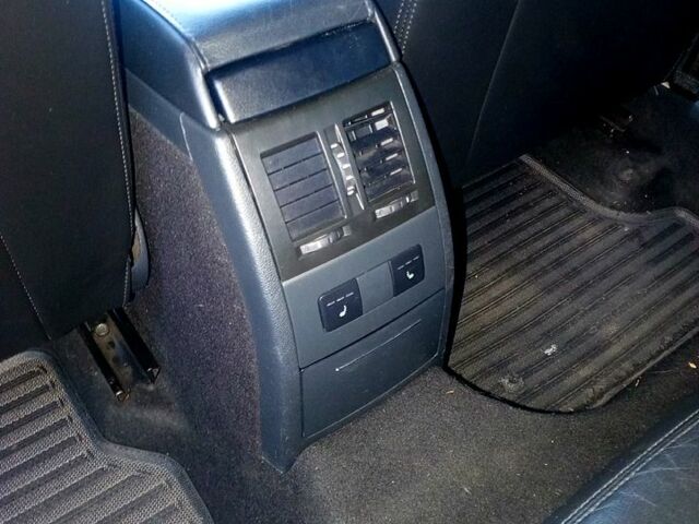 Шкода Октавия 2012 в Гадяче на Automoto.ua Белый Шкода Октавия, объемом двигателя 2 л и пробегом 236 тыс. км за 9999 $, фото 1 на Automoto.ua