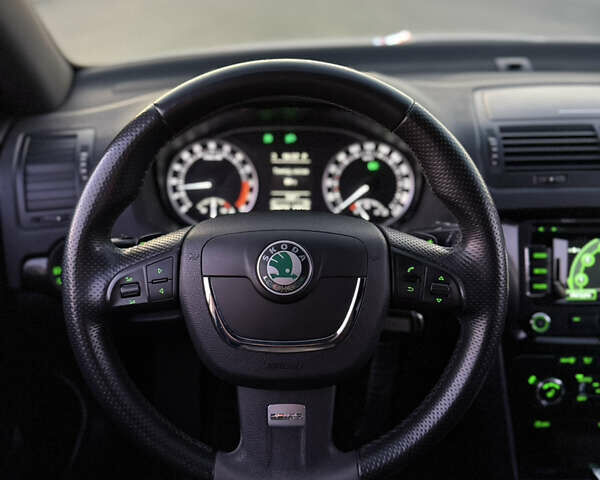 Белый Шкода Октавия, объемом двигателя 1.97 л и пробегом 298 тыс. км за 12300 $, фото 21 на Automoto.ua