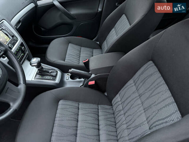 Белый Шкода Октавия, объемом двигателя 1.4 л и пробегом 179 тыс. км за 8555 $, фото 37 на Automoto.ua