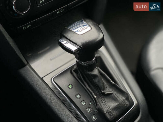 Белый Шкода Октавия, объемом двигателя 1.97 л и пробегом 369 тыс. км за 10999 $, фото 69 на Automoto.ua