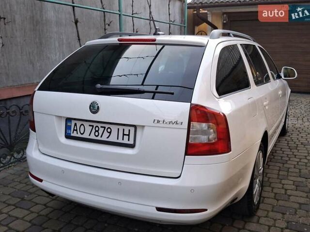 Білий Шкода Октавія, об'ємом двигуна 1.39 л та пробігом 197 тис. км за 7650 $, фото 16 на Automoto.ua