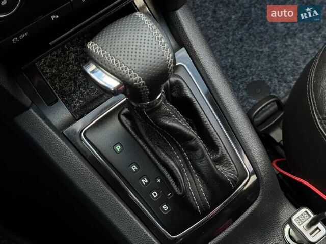 Белый Шкода Октавия, объемом двигателя 1.97 л и пробегом 281 тыс. км за 11800 $, фото 22 на Automoto.ua