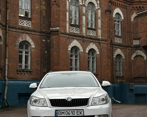 Білий Шкода Октавія, об'ємом двигуна 1.97 л та пробігом 270 тис. км за 8300 $, фото 1 на Automoto.ua