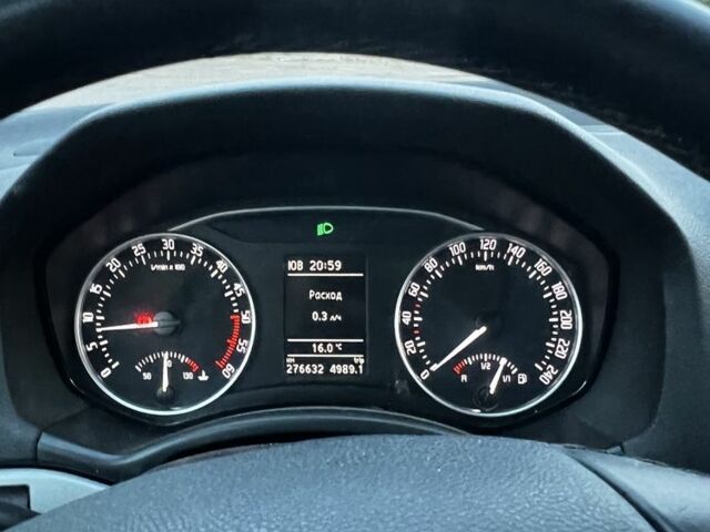 Белый Шкода Октавия, объемом двигателя 1.6 л и пробегом 286 тыс. км за 8100 $, фото 10 на Automoto.ua