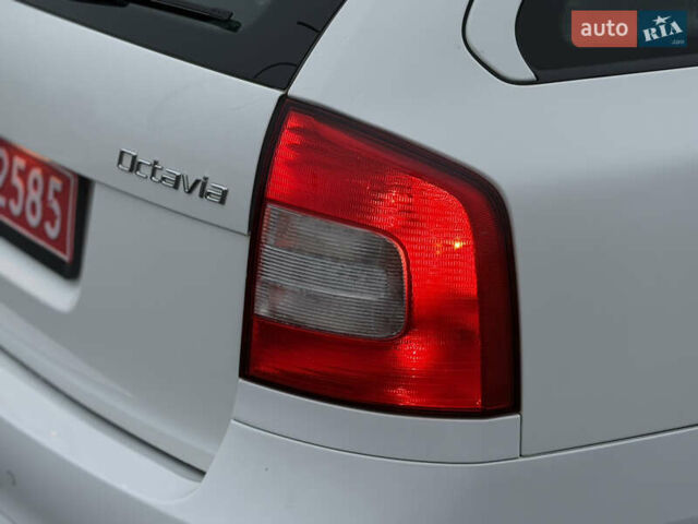 Белый Шкода Октавия, объемом двигателя 1.4 л и пробегом 179 тыс. км за 8555 $, фото 21 на Automoto.ua