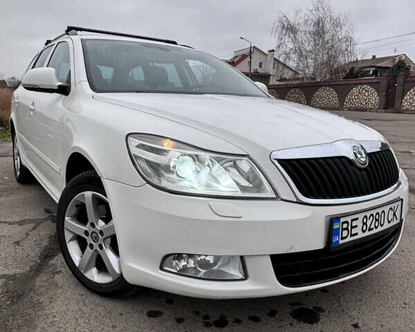 Білий Шкода Октавія, об'ємом двигуна 1.97 л та пробігом 316 тис. км за 8200 $, фото 2 на Automoto.ua