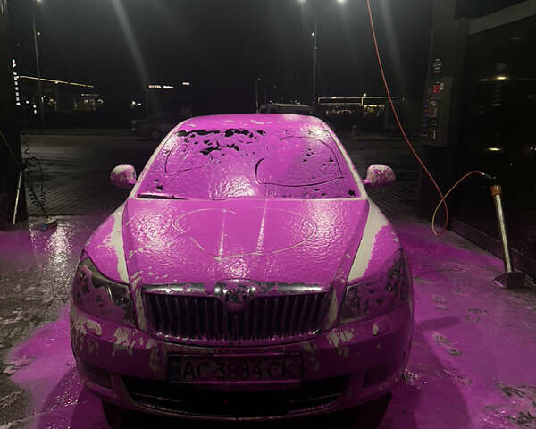 Белый Шкода Октавия, объемом двигателя 1.99 л и пробегом 413 тыс. км за 9250 $, фото 10 на Automoto.ua