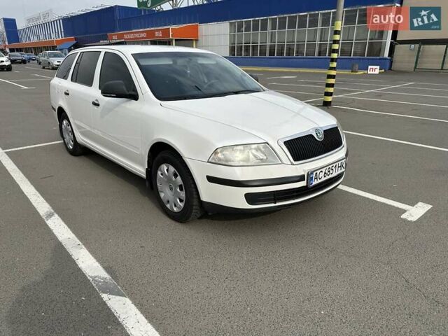 Білий Шкода Октавія, об'ємом двигуна 1.6 л та пробігом 280 тис. км за 5700 $, фото 1 на Automoto.ua