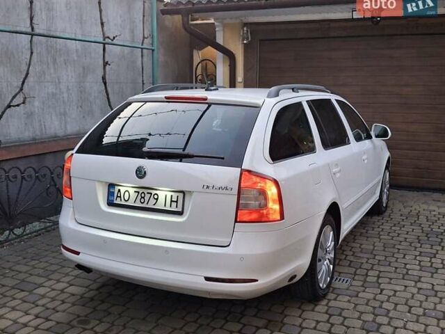 Білий Шкода Октавія, об'ємом двигуна 1.39 л та пробігом 197 тис. км за 7650 $, фото 9 на Automoto.ua